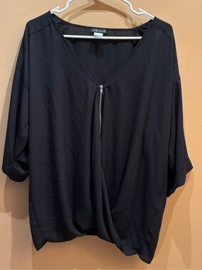 VENUS Black V-Neck Zip Front Draped Blouse Size Large